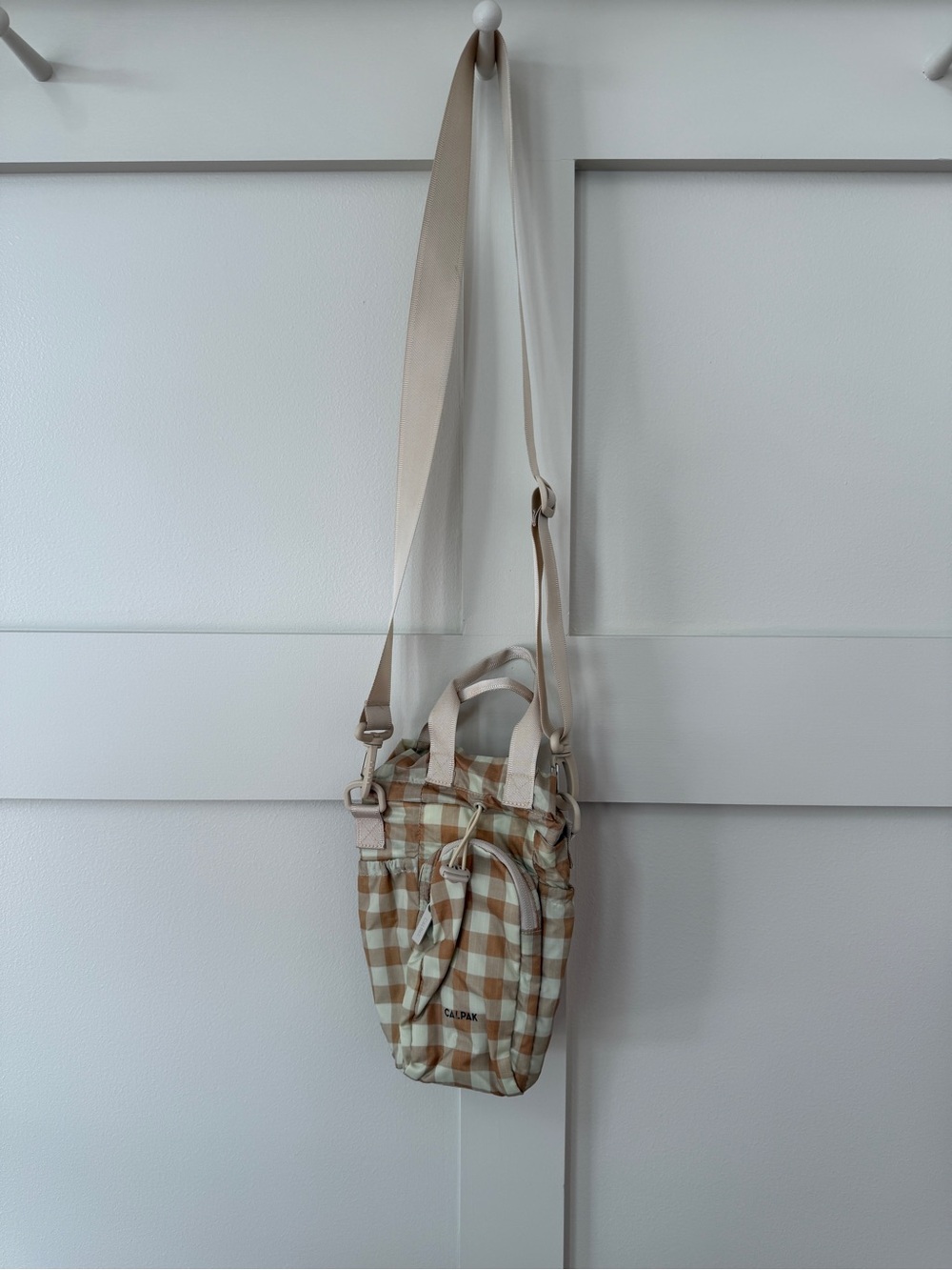 Calpak Gingham water bottle Crossbody Bag in Cream & Brown Plaid - Picture 2 of 3